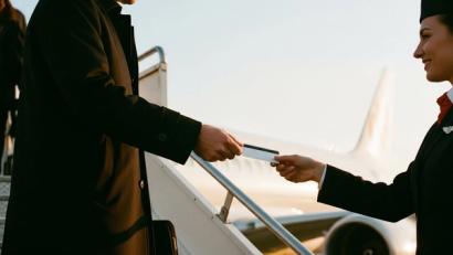 How Do Private Jet Cards Work