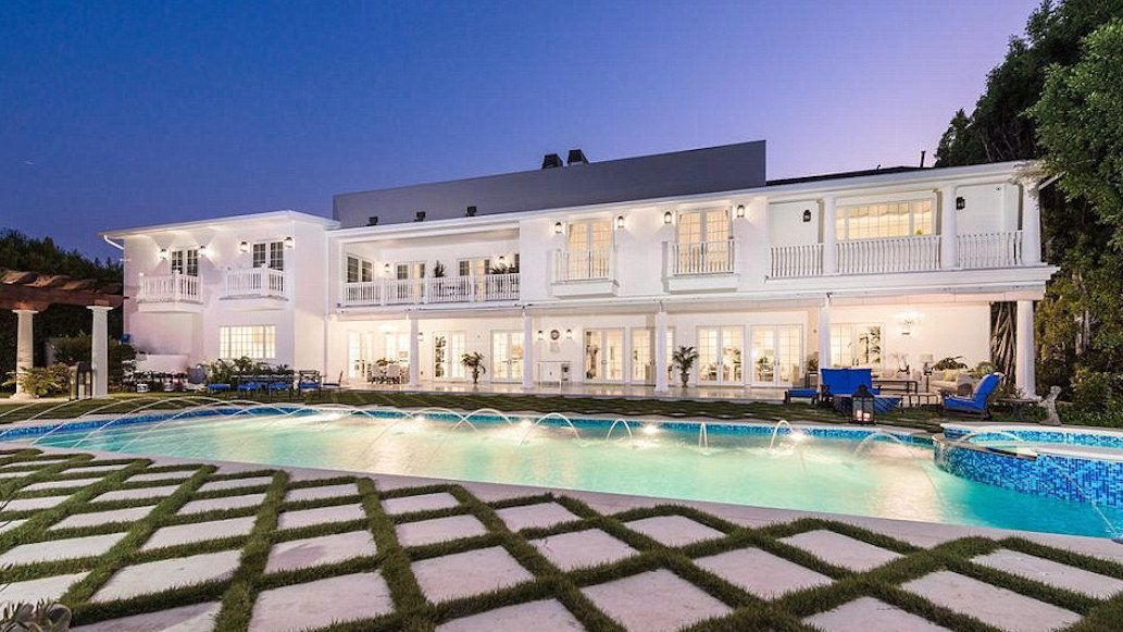 Inside Trump’s astonishing multi-million dollar homes