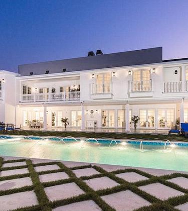 Inside Trump’s astonishing multi-million dollar homes