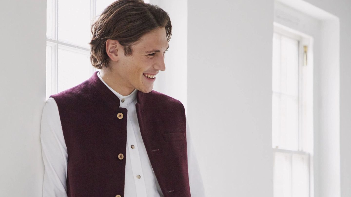 Step into autumn with the new collection from Sir Plus