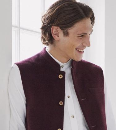 Step into autumn with the new collection from Sir Plus