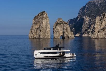 Yacht of the Week: Arcadia A96-01