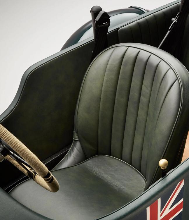 The Bentley Blower Jnr interior