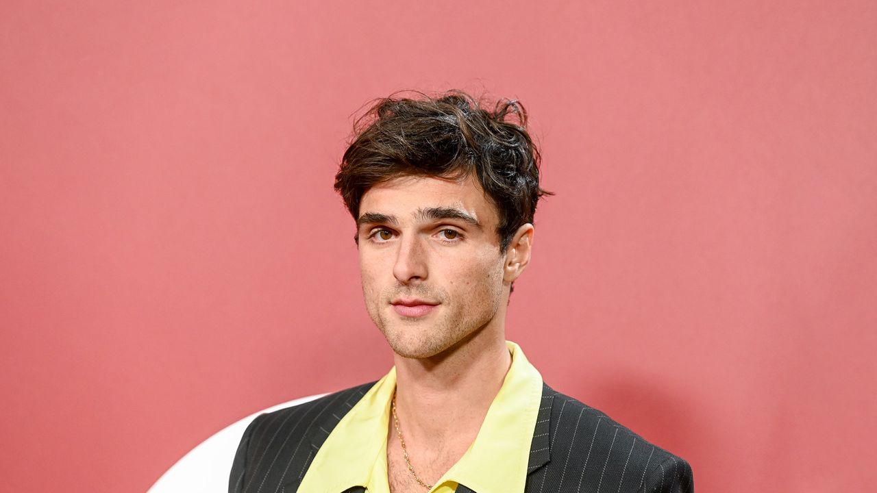 How to get Jacob Elordi's messy haircut