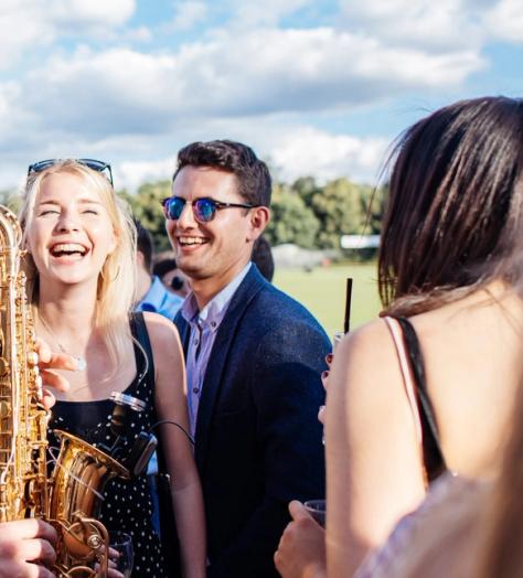 Save the last days of summer with this exclusive dating event