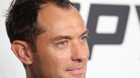 THIS is how you deal with your receding hairline