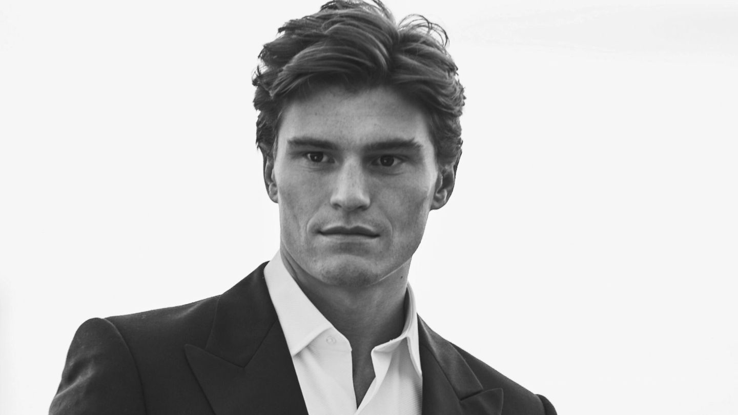 How to dress in your 20s