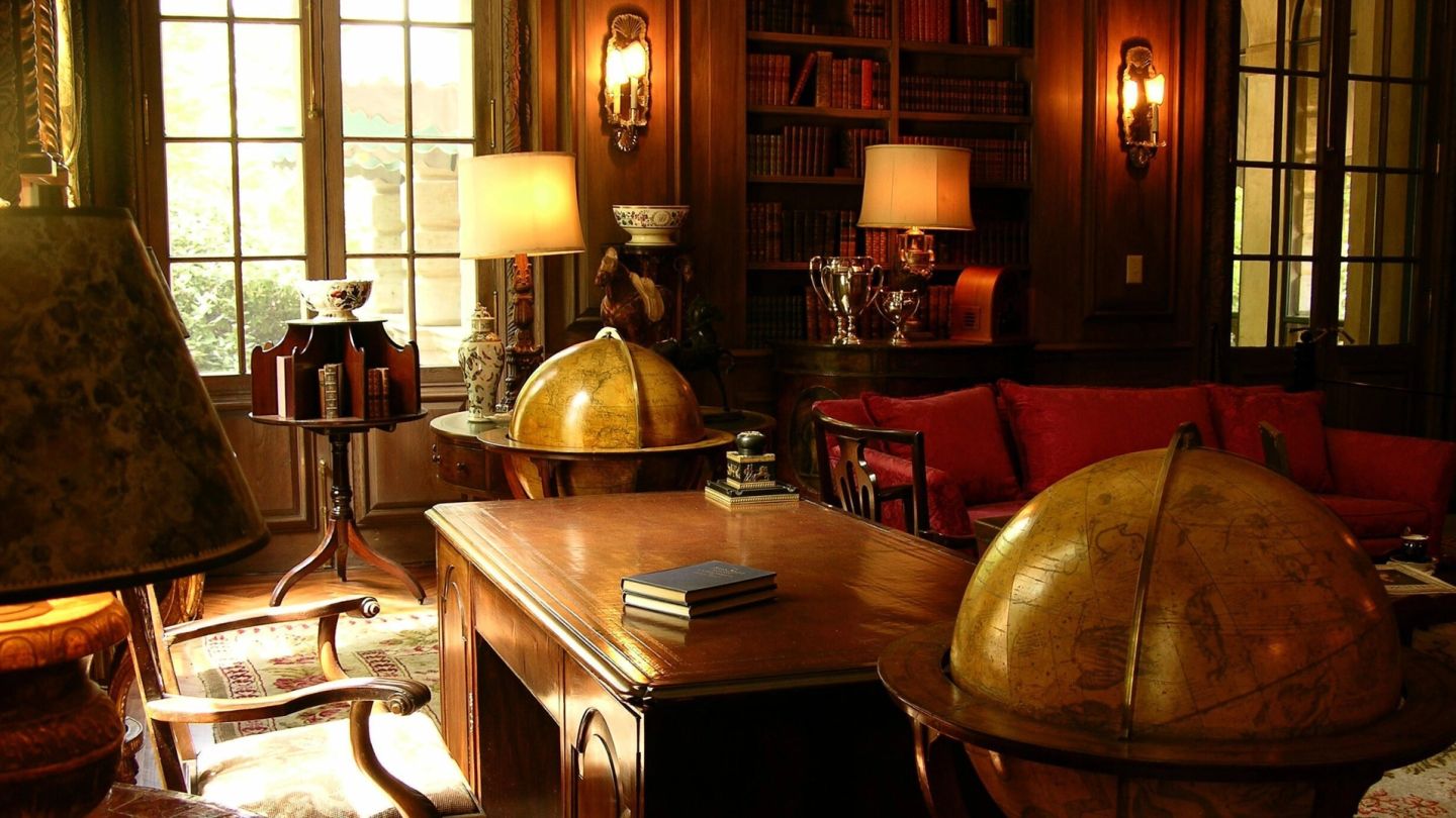 Five key pieces to bring life to a gentleman’s study