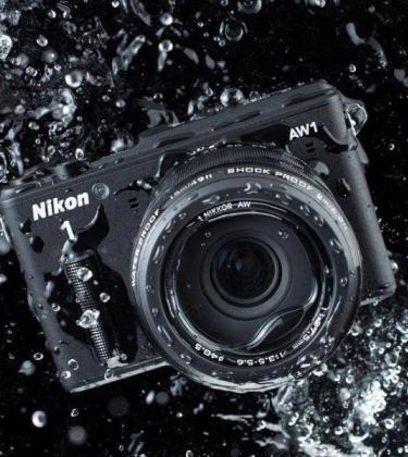 This Summer’s 7 Must-Have Waterproof Gadgets