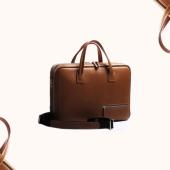 Lundi Bellecourt travel bag