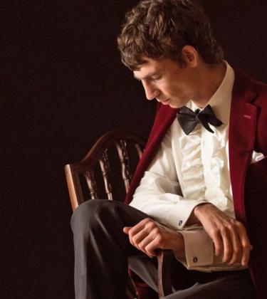 Here’s why you need a velvet jacket this party season