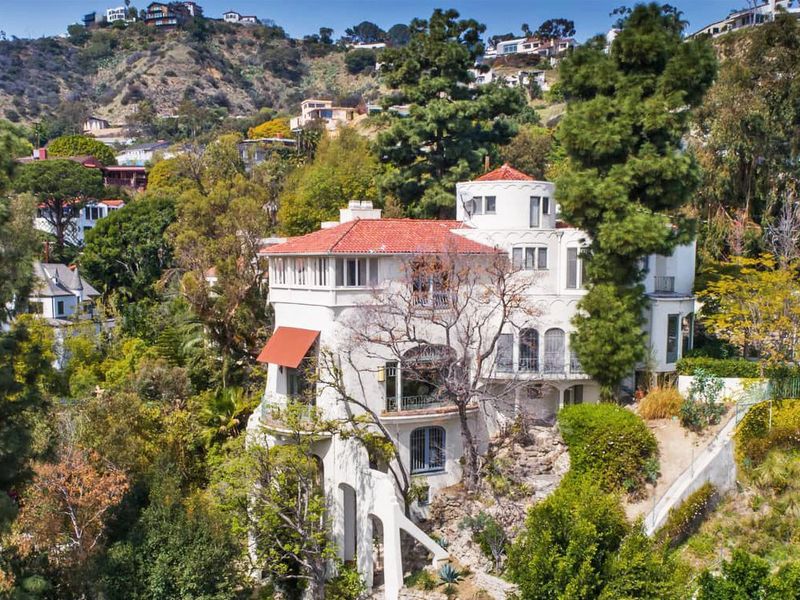 Step inside Marlon Brando’s Hollywood Hills home Gentleman's Journal