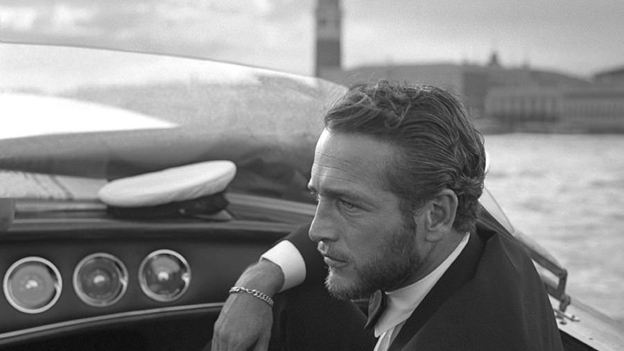 17 vintage photos that will show you why we used to be so much cooler