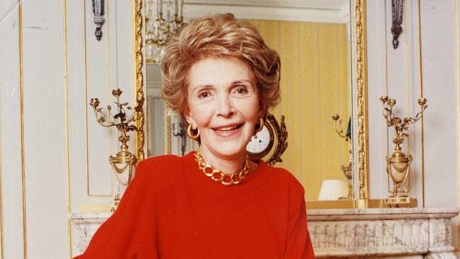 Mandatory Credit: Photo by Neville Marriner/Daily Mail/REX/Shutterstock (1159456a) Nancy Reagan At Claridges Hotel In London - 1989 Ronald Reagan (died June 2004) Picture Desk ** Pkt4186-304654 Nancy Reagan At Claridges Hotel In London - 1989 Ronald Reagan (died June 2004) Picture Desk ** Pkt4186-304654