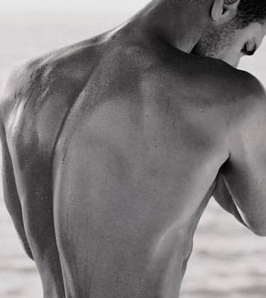 THE MAN’S GUIDE TO BODY HAIR REMOVAL – PART 2: WHERE TO REMOVE BODY HAIR