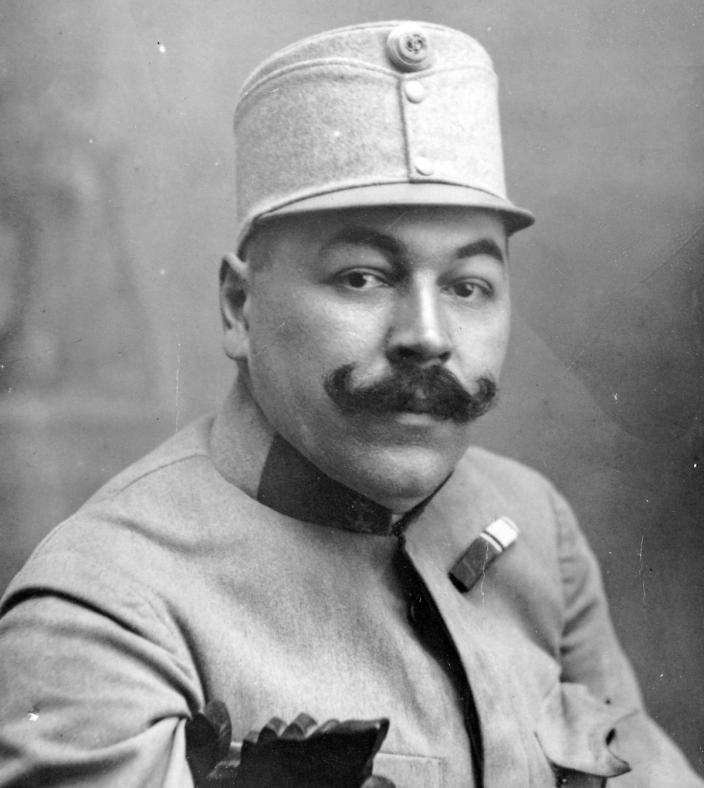 moustache history