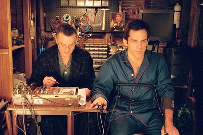 How to make a good first impression on your future in-laws