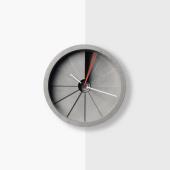 22 Design 4th Dimension Clock
