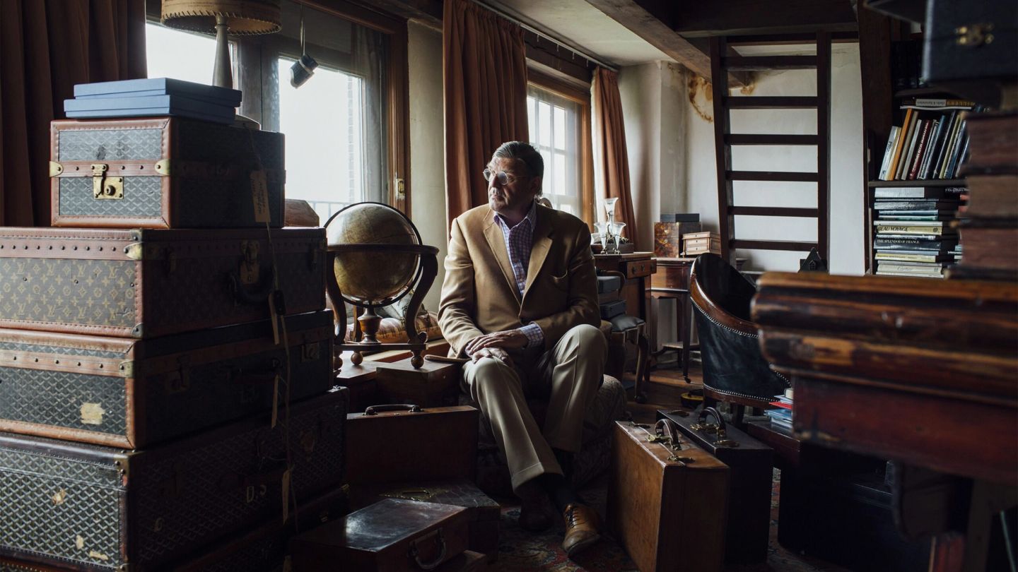 Introducing Menko ten Cate, the world’s most prolific luggage collector
