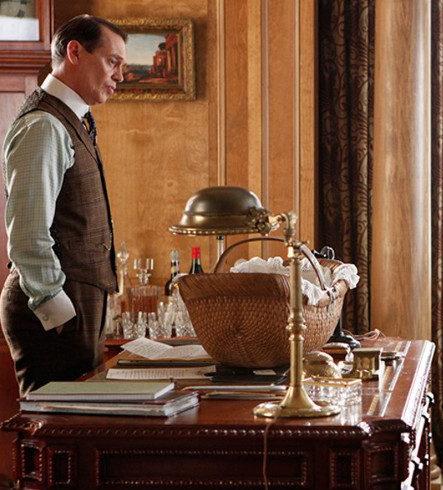 The ultimate gentleman’s desk
