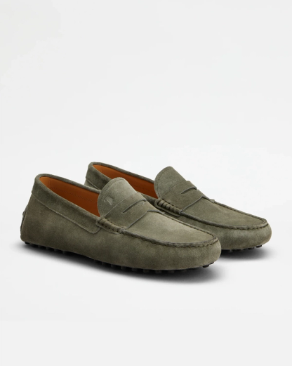 Gommino Loafers in Suede