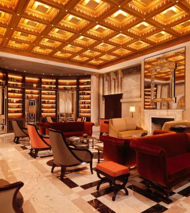 “Like a glorious, glowing tiramisu on the hill” — The iconic backstory of Rome’s grandest hotel