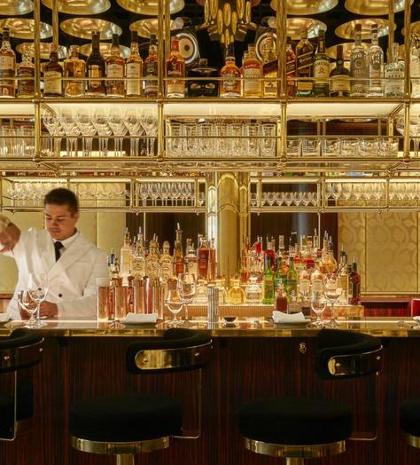 How to get the best table in any restaurant