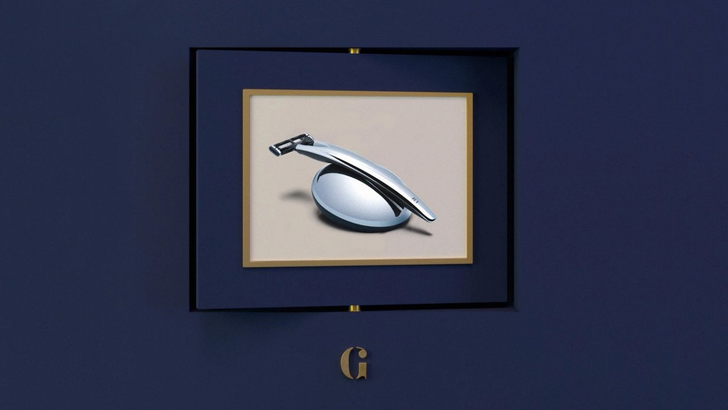 Advent Calendar Day 9: Win a Razor and Stand from Bolin Webb