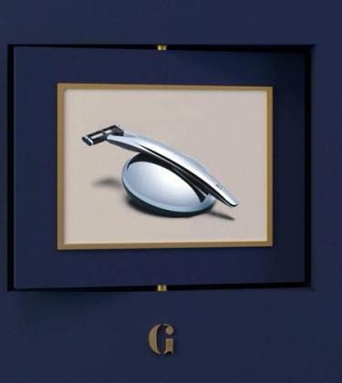 Advent Calendar Day 9: Win a Razor and Stand from Bolin Webb