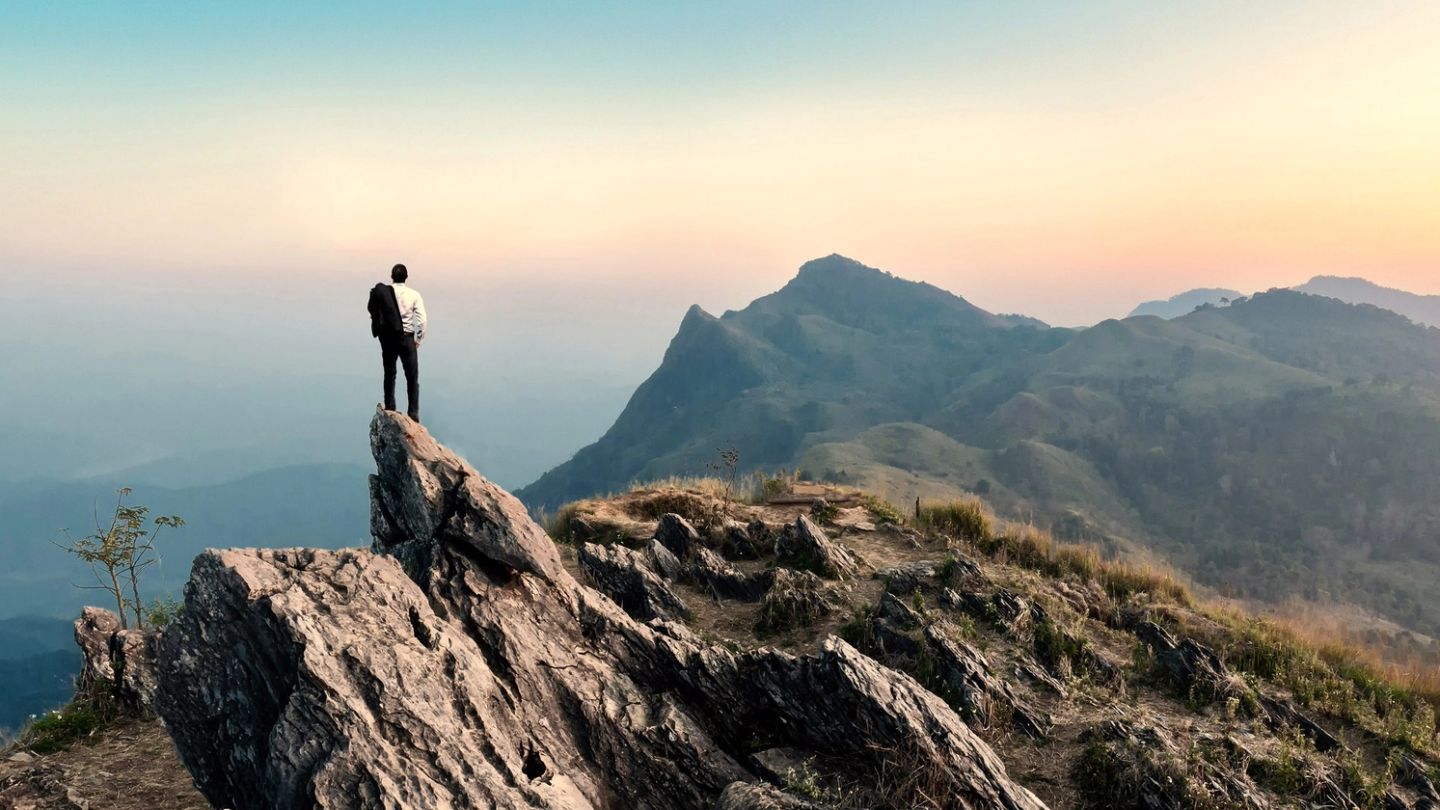 These are the destinations where burned-out billionaires are taking time off