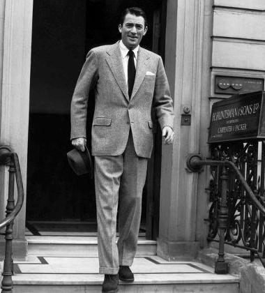 10 things a gentleman should know before getting a Savile Row suit