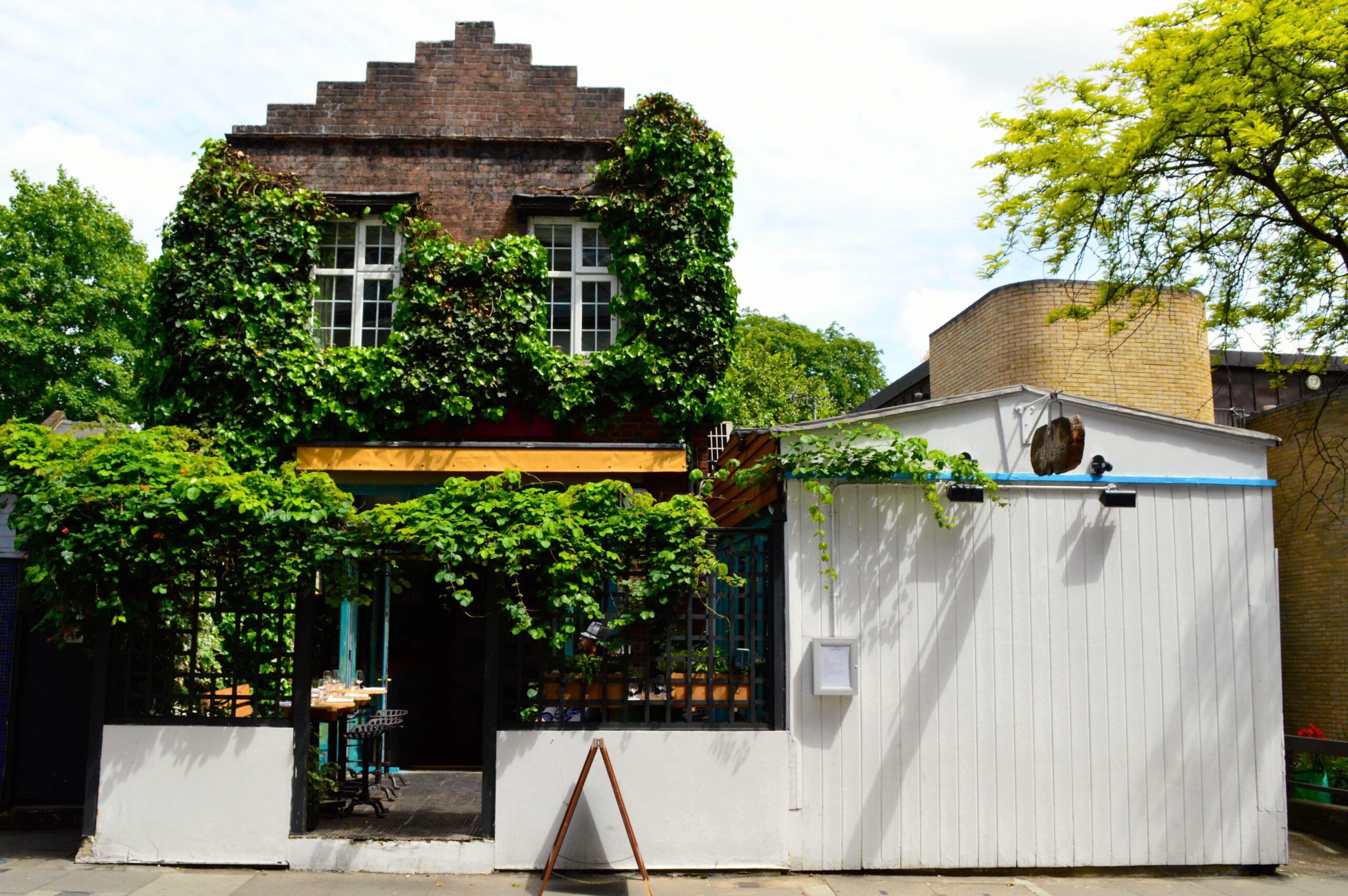 7 reasons The Shed has the best brunch in London