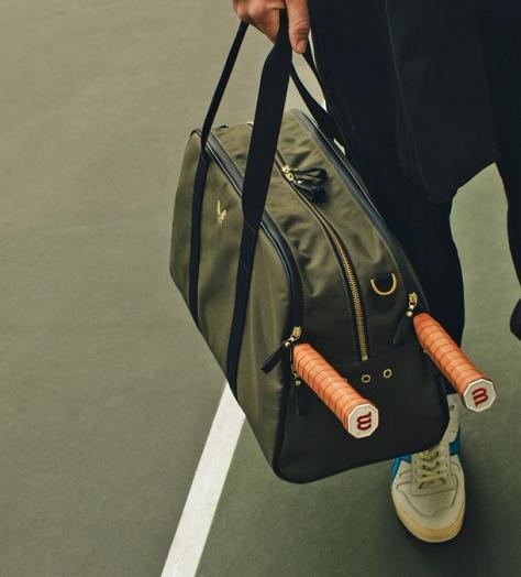 Bennett Winch serves up a game-changing holdall