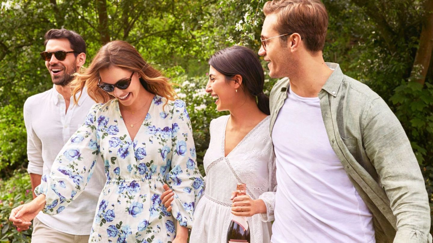 The Nyetimber guide to hosting a sparkling summer party