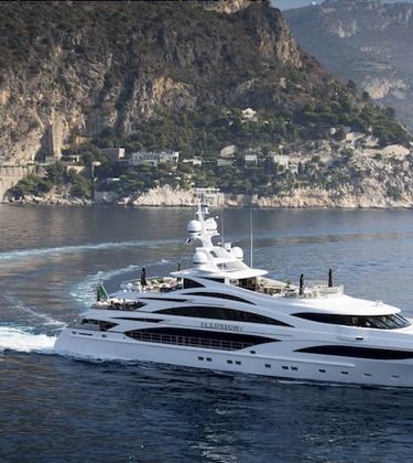 Introducing: Illusion V, the incredible 58m yacht you can charter now