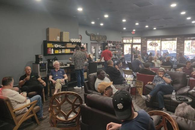 En Fuego Cigars & Lounge