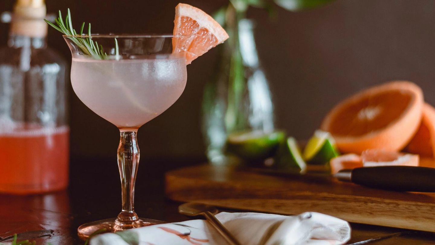 Cocktail of the week: How to make Petersham Nurseries’ sloe gin fizz