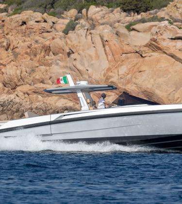 Innovative and elegant, the 48 Wallytender is making waves in boat design