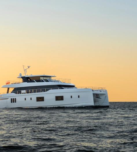 Yacht of the Week: 100 Sunreef Power