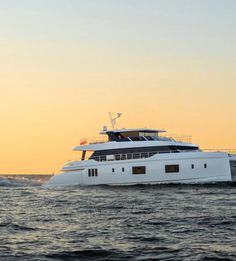 Yacht of the Week: 100 Sunreef Power