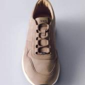 Tod's Red Dot Sneakers