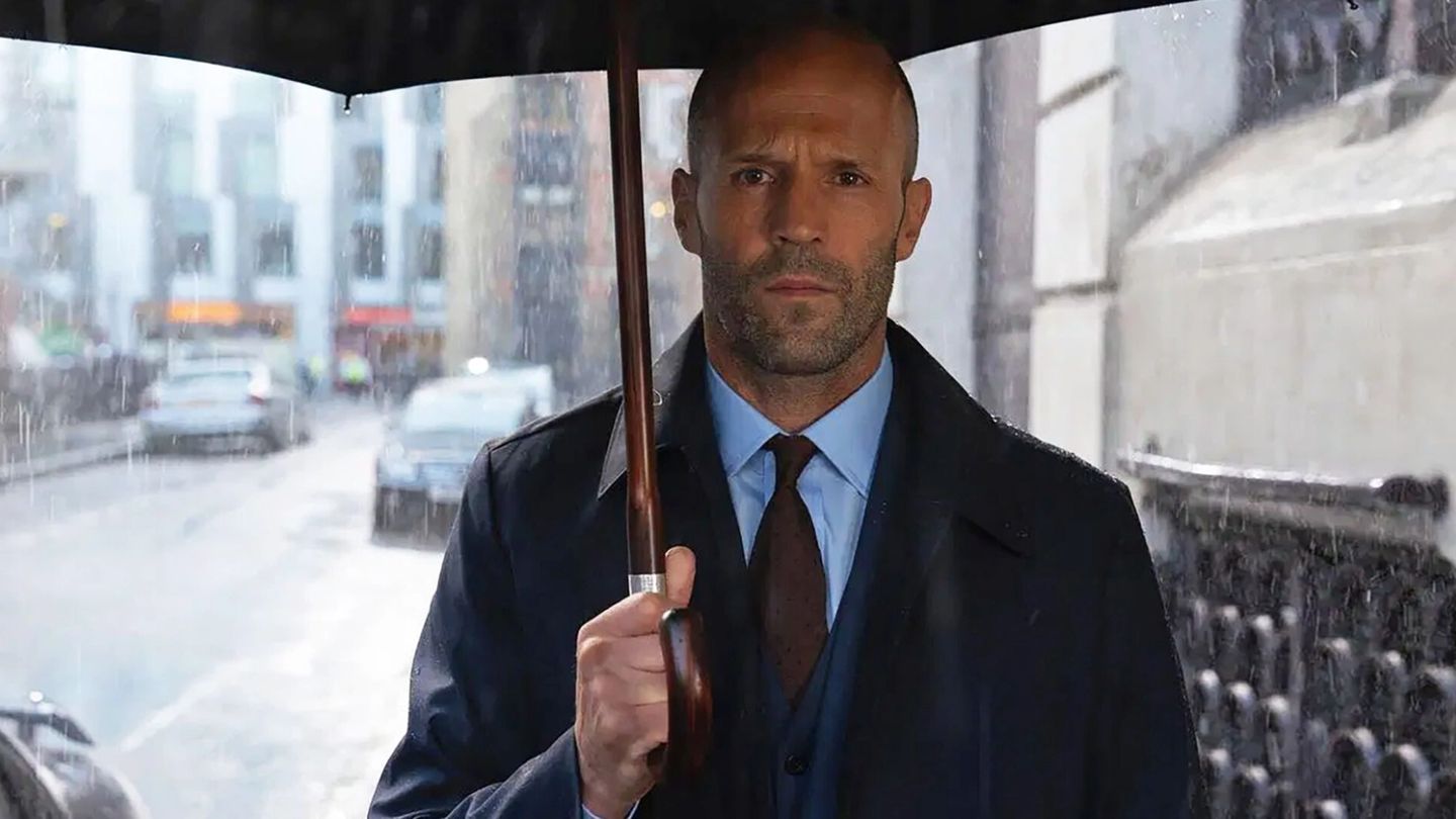 Here’s how to weatherproof yourself against April showers