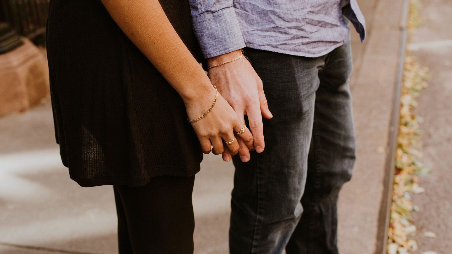 These 5 things will put the spark back in your relationship
