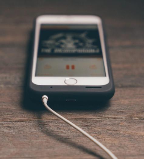 10 podcasts to download in 2018