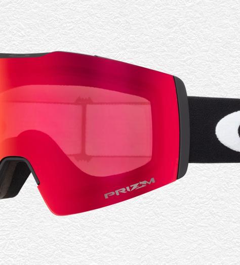 Editors' Picks: Oakley goggles, Duke + Dexter loafers and Porsche 911 speakers