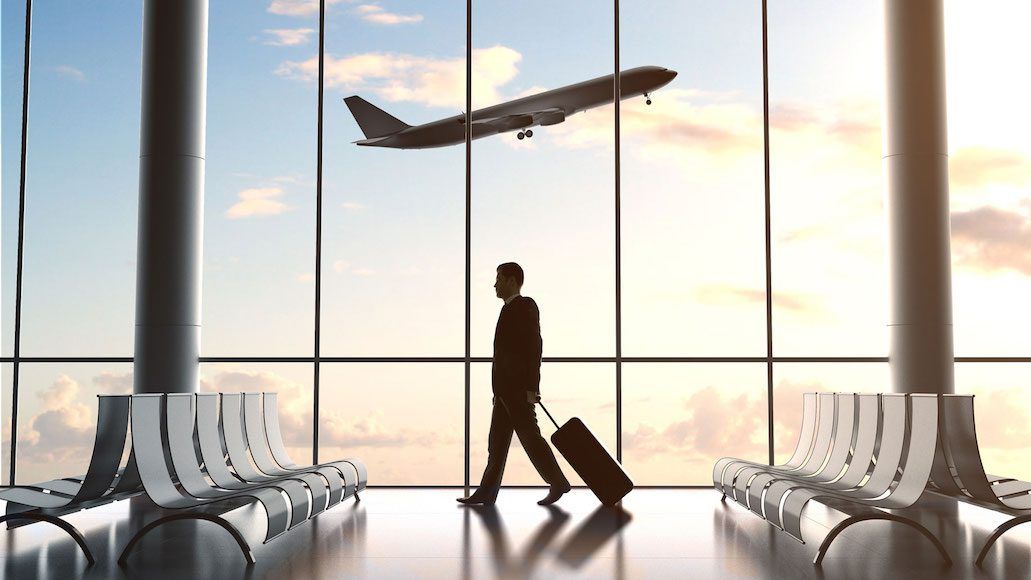 The 5 best books to read on a long haul flight