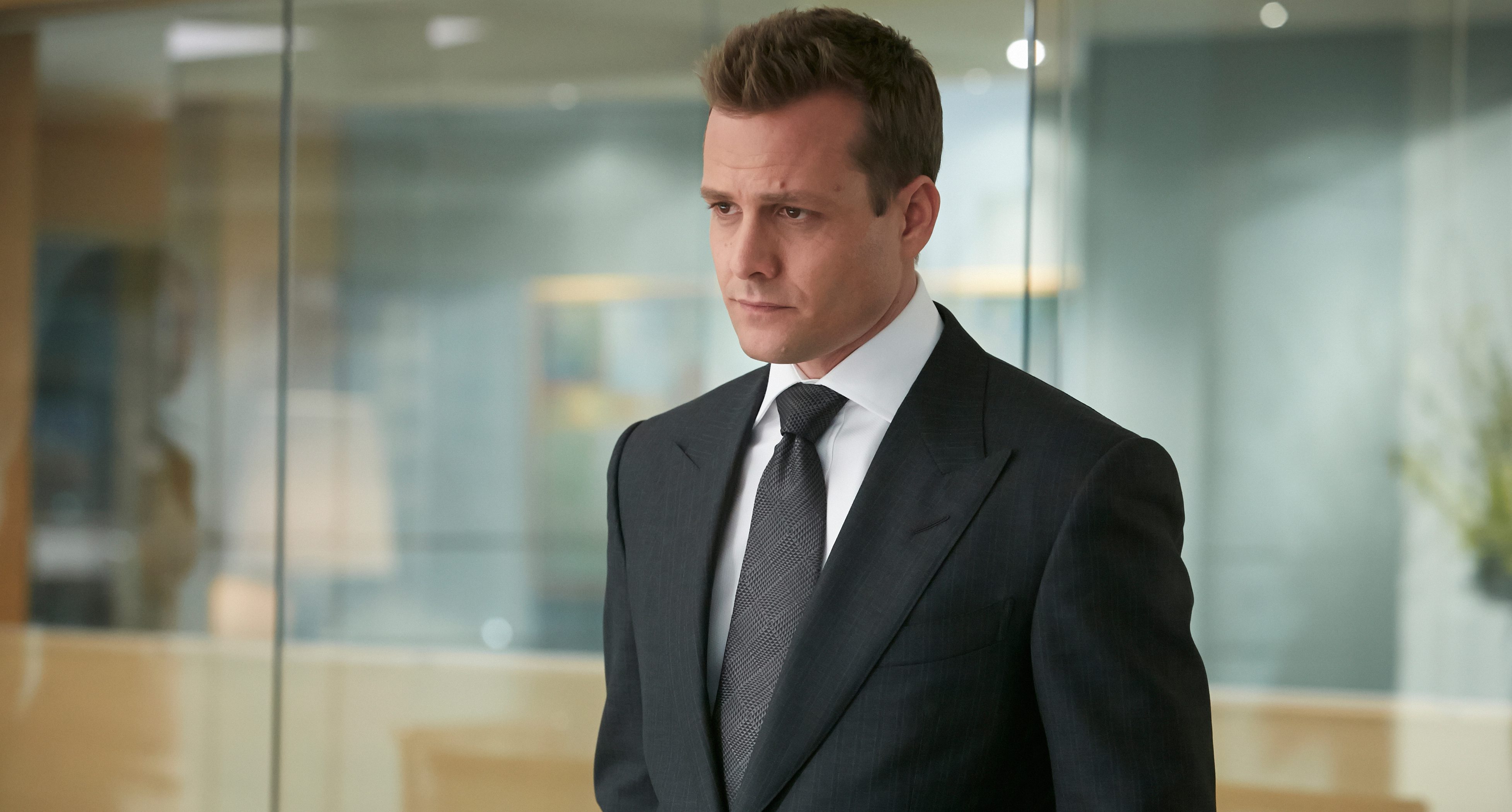 A bit of this and that : GABRIEL MACHT as HARVEY SPECTER in SUITS...