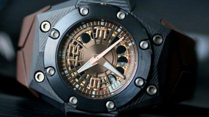 Watchout: Linde Werdelin Oktopus Moon Carbon