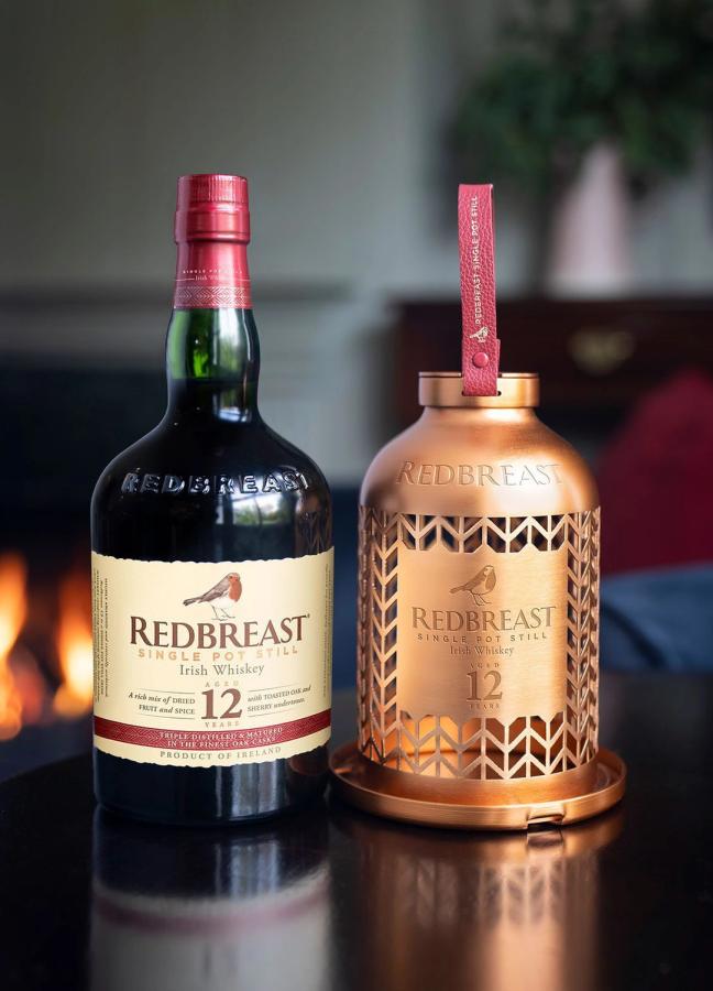 redbreast bird feeder