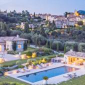 5 bedroom house in Chateauneuf de Grass